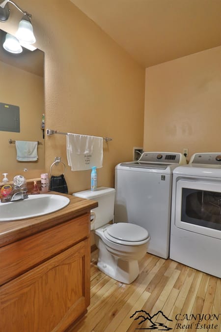 Cody, WY 82414 Park County