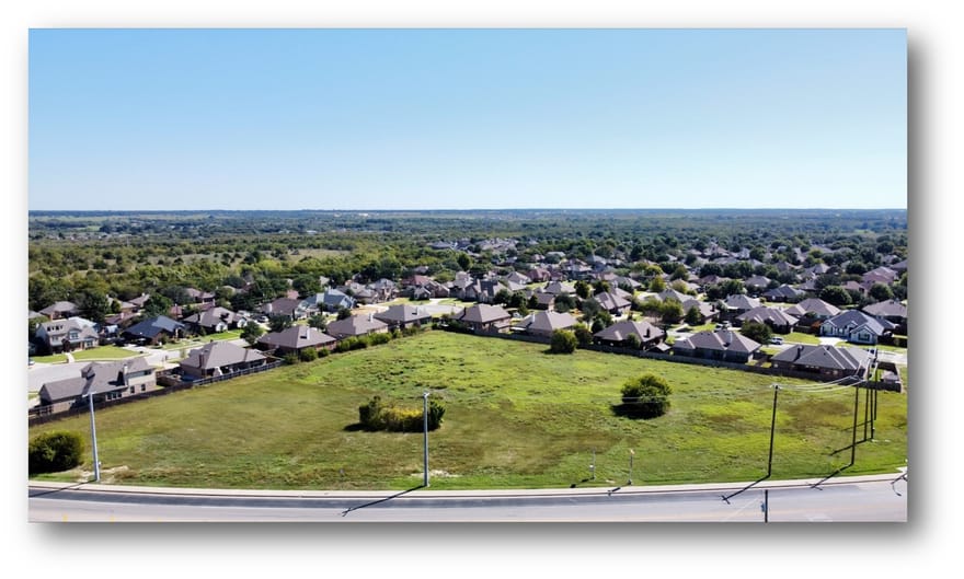 1651 Country Club Road, Cleburne, Texas