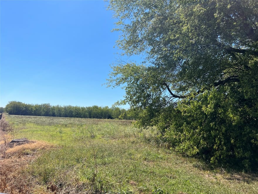 2122 Main Street, Sulphur Springs, Texas