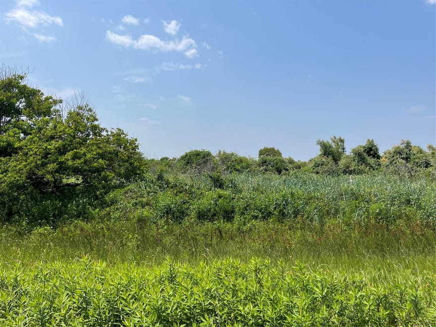 672 Hwy 87, Gilchrist, Texas