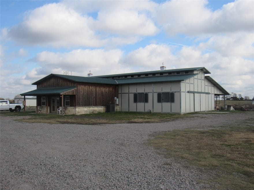 1253 N Hill Street, Van Alstyne, Texas