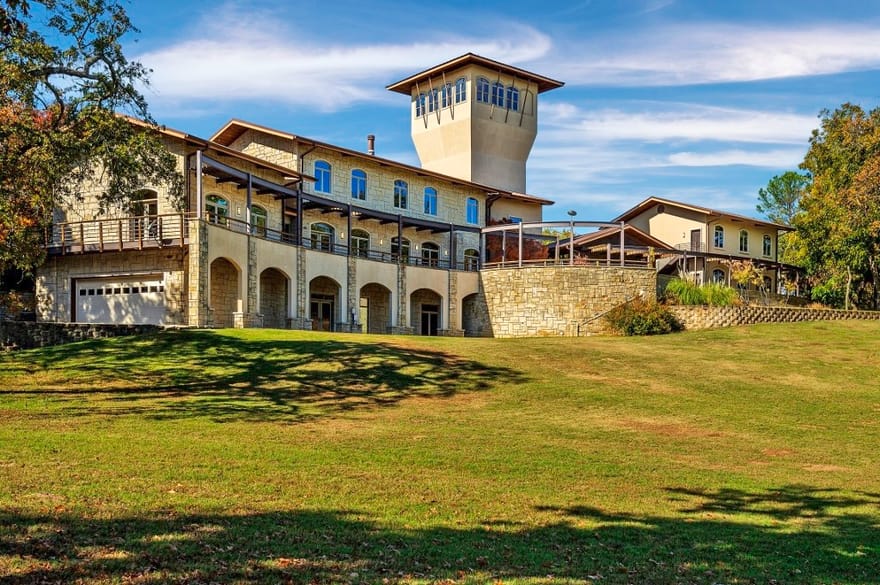 5094 Tower Drive, Kingston, Oklahoma
