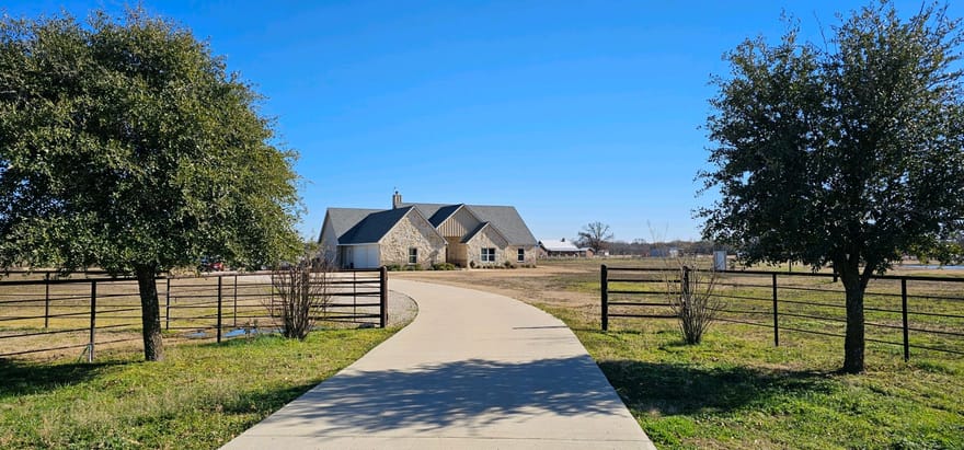 2505 Vz County Road 2511, Canton, Texas