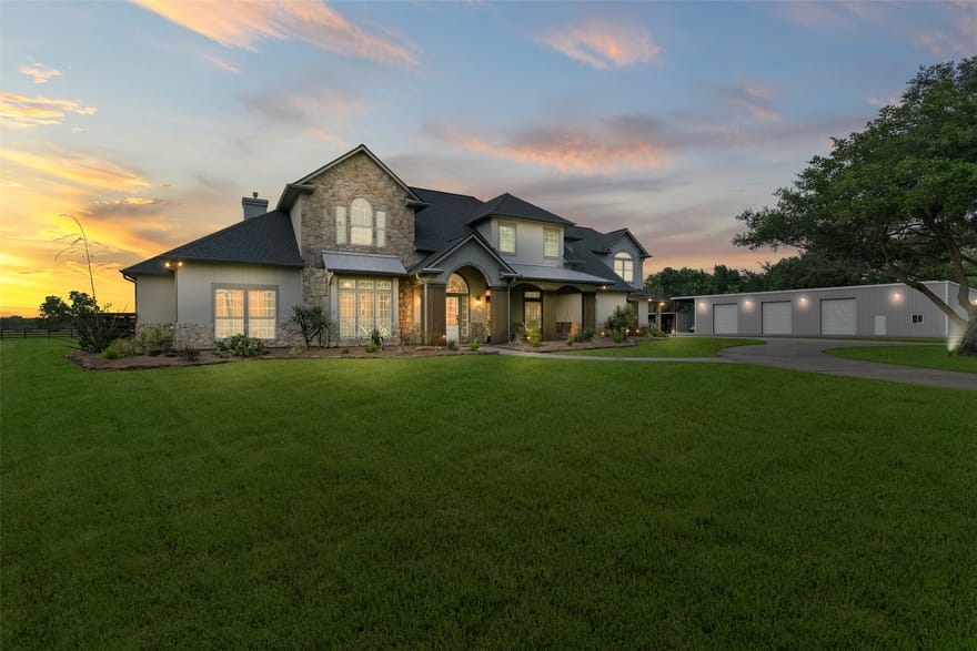 1913 Lundy Lane, Friendswood, Texas