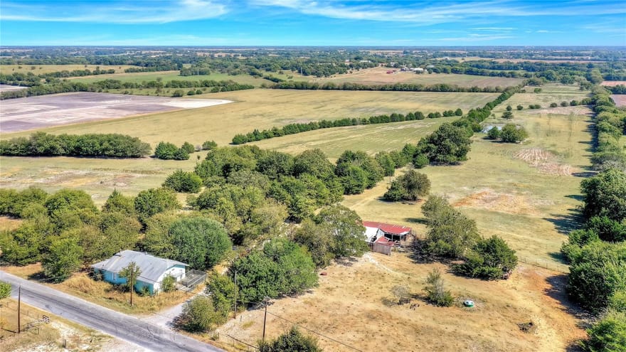520 Cates Road, Van Alstyne, Texas