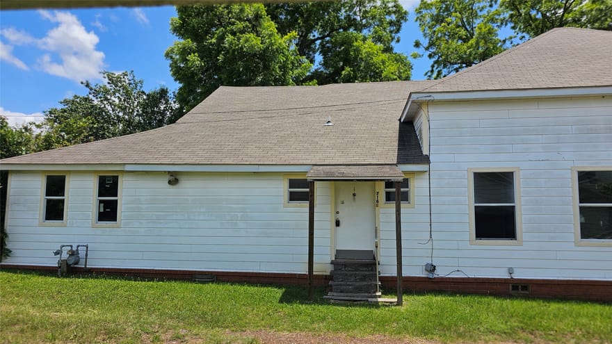 716 E Main Street, Nacogdoches, Texas