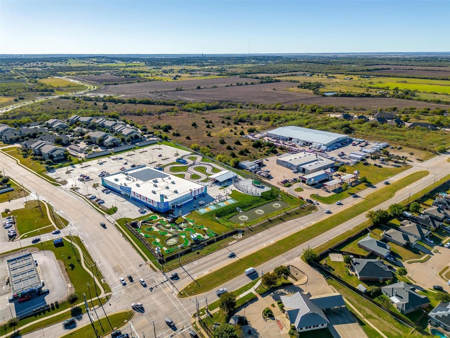 1041 NW John Jones Drive, Burleson, Texas
