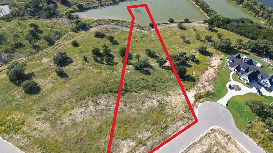 8056 Brownie Luker Boulevard, Granbury, Texas