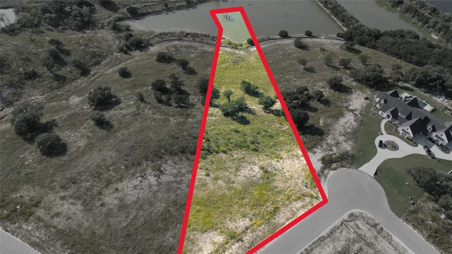 8056 Brownie Luker Boulevard, Granbury, Texas