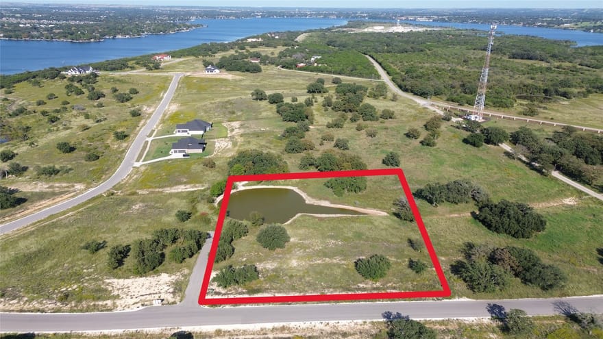 607 R C Luker Court, Granbury, Texas
