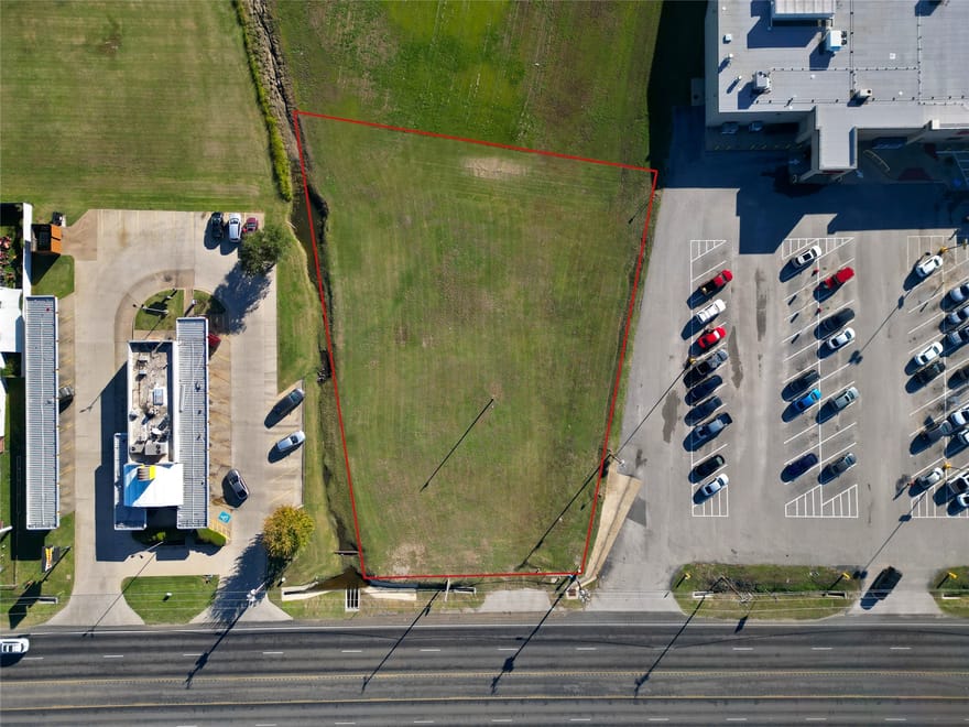 909 E South Commerce Street, Wills Point, Texas