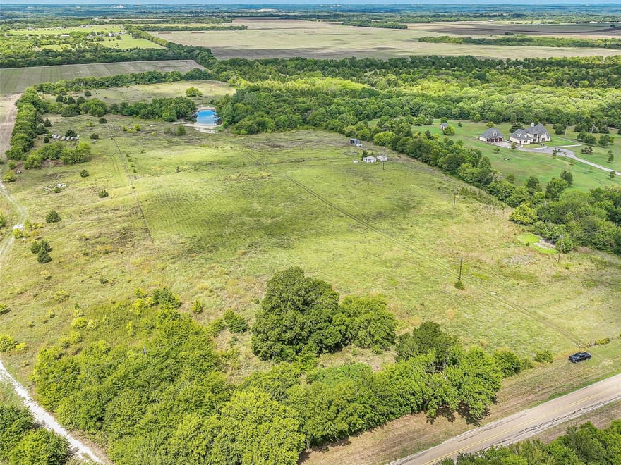 883 Fm 2729, Whitewright, Texas