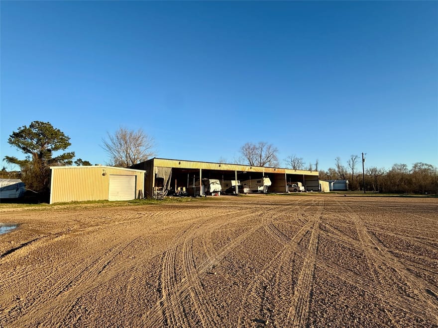 8711 Fm-787, Cleveland, Texas