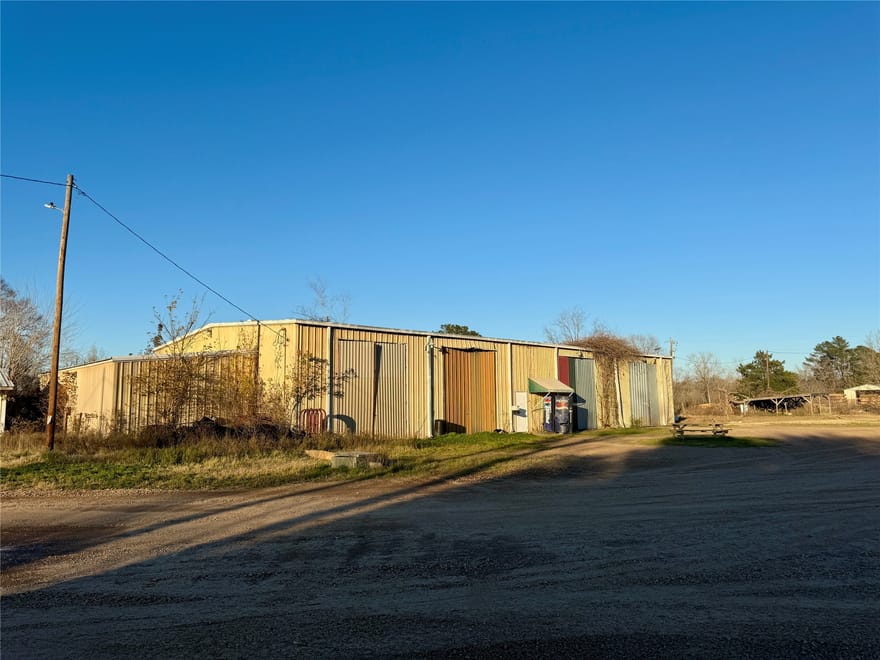 8711 Fm-787, Cleveland, Texas