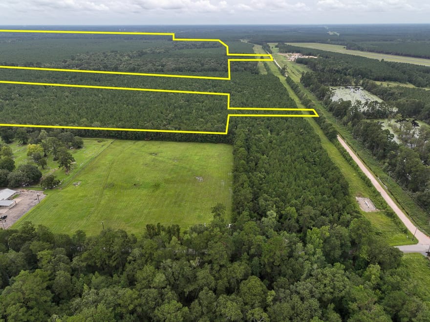 1 County Road 2204, Cleveland, Texas