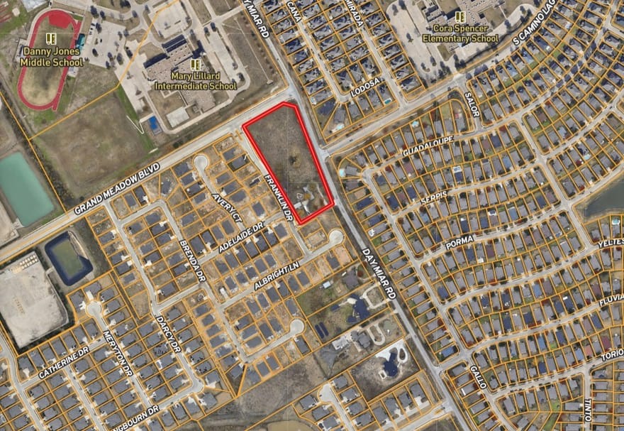 1209 N Day Miar Road, Mansfield, Texas