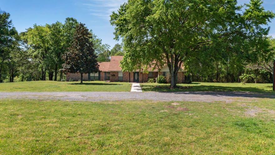 321 Vz County Road 2602, Wills Point, Texas