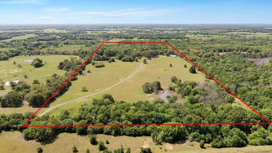 321 Vz County Road 2602, Wills Point, Texas