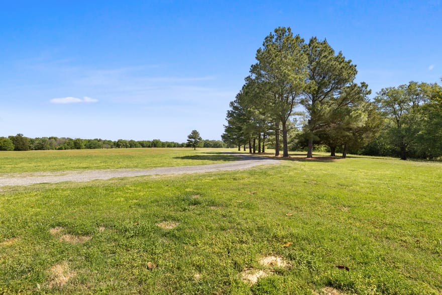 321 Vz County Road 2602, Wills Point, Texas