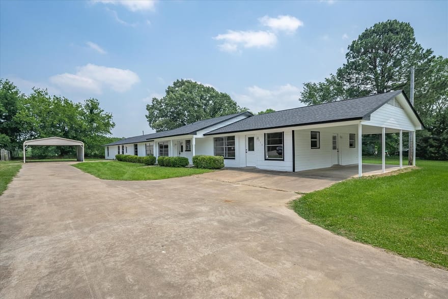510 Bradburn Rd, Grand Saline, Texas