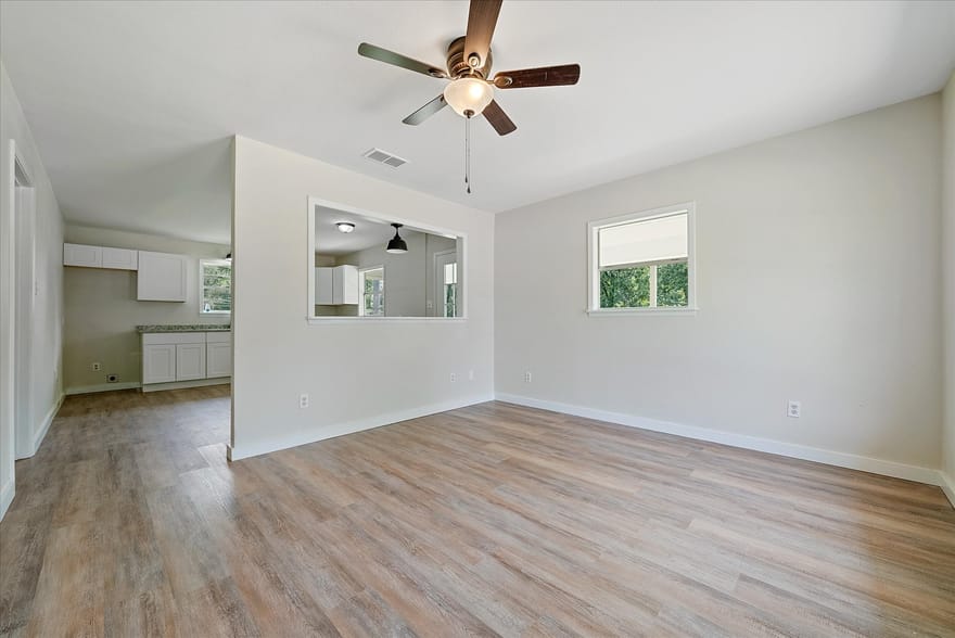 510 Bradburn Rd, Grand Saline, Texas