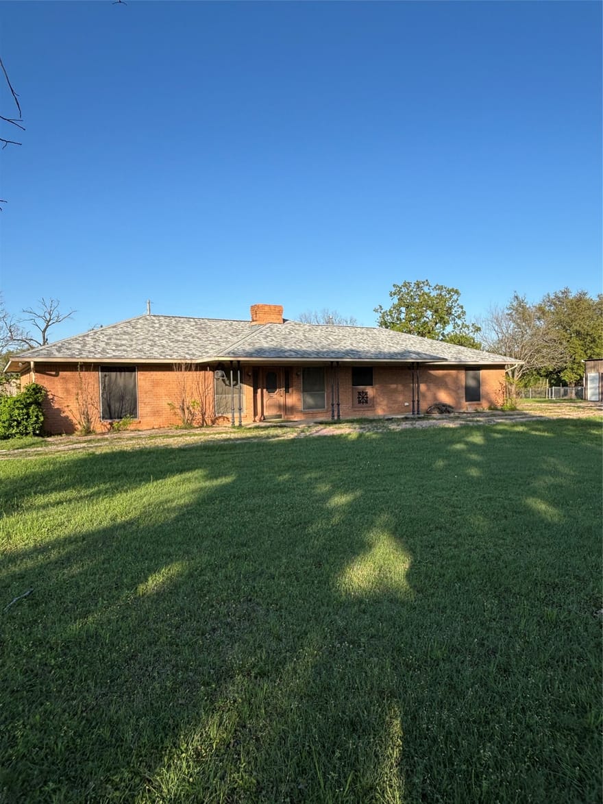 112 Hcr 2117, Whitney, Texas