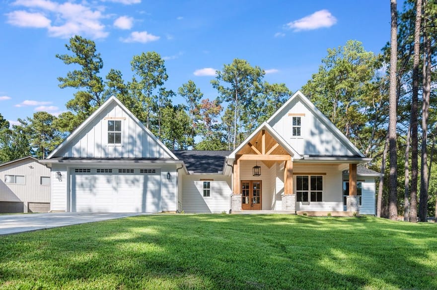 120 Boxwood Lane, Brookeland, Texas