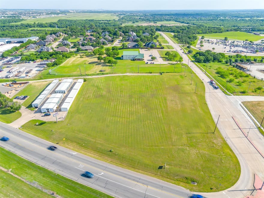 735 E Renfro Street, Burleson, Texas