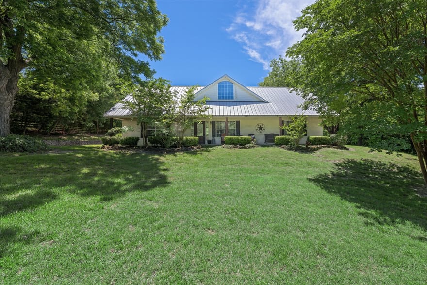 1000 Ballard Road, Van Alstyne, Texas