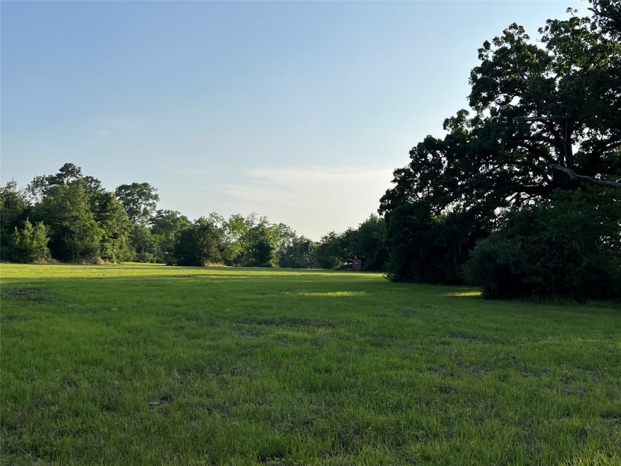 2268 S Fm 1486, Montgomery, Texas