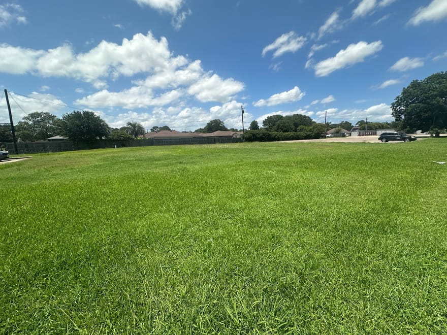 2702 Nall Street, Port Neches, Texas