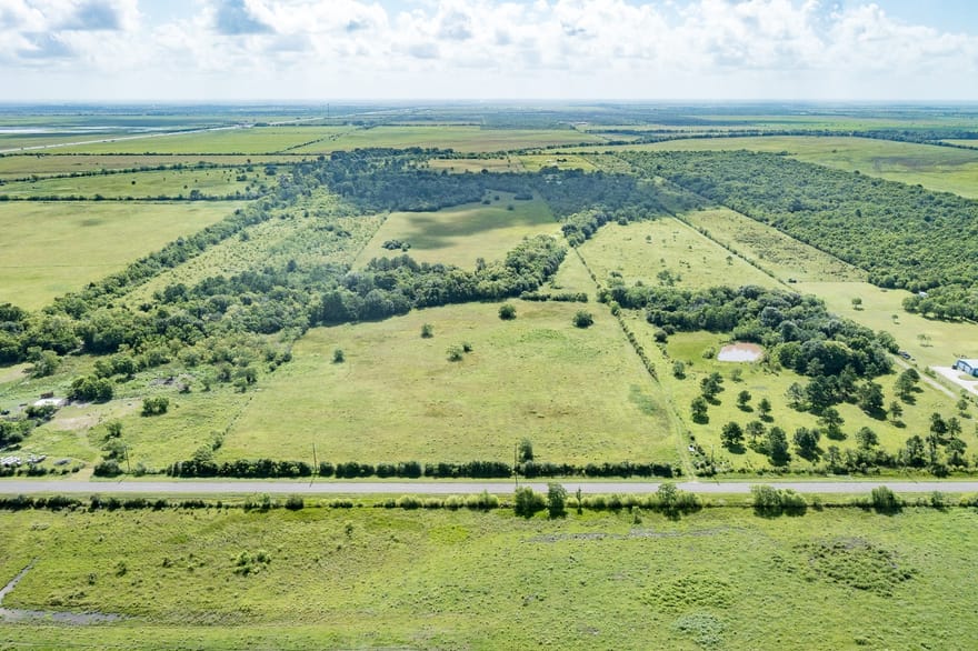 Fm 1724, Hankamer, Texas