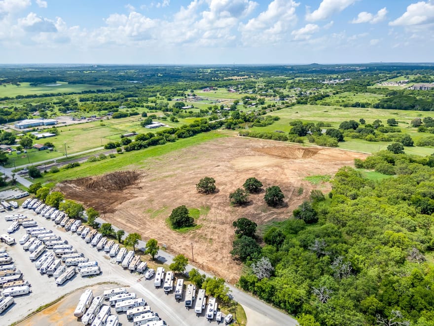 200 W Indian Hills Road, Joshua, Texas