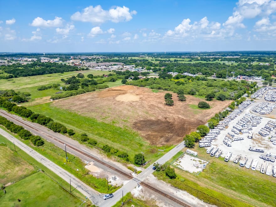 200 W Indian Hills Road, Joshua, Texas