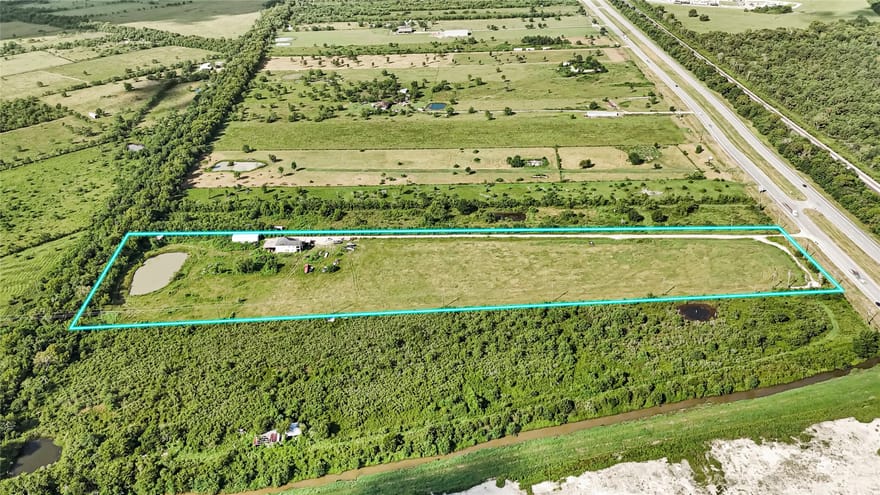 5149 Us 90 Highway, Dayton, Texas