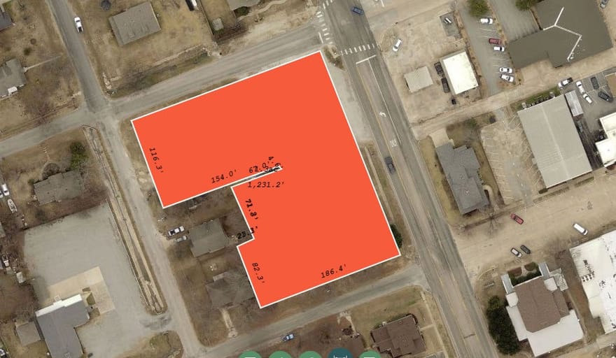 128 S Waco Street, Van Alstyne, Texas