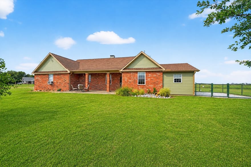 551 Massey Road, Gunter, Texas