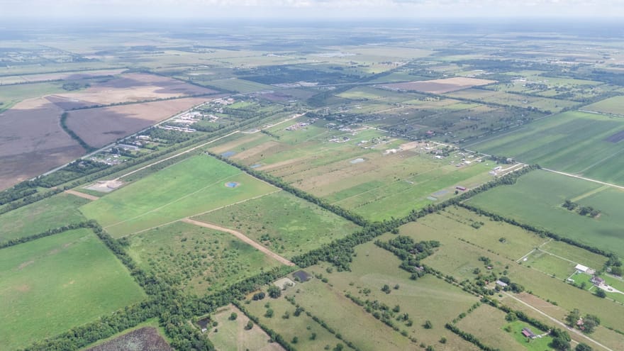 West County Road 613, Dayton, Texas