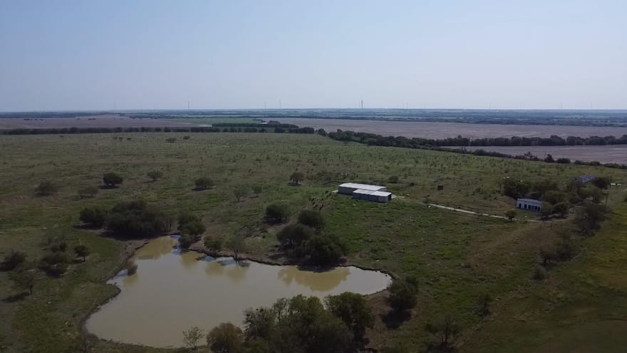 2778 Fm 339, Mount Calm, Texas
