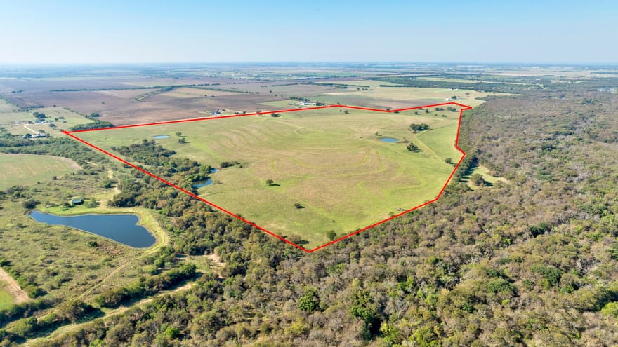 831 Baker Road, Pilot Point, Texas