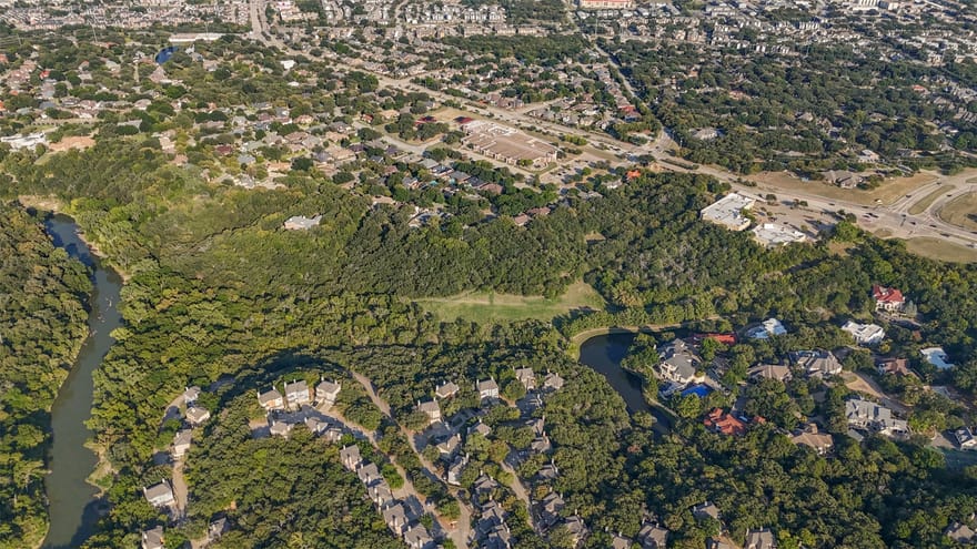 2031 Green Oaks Boulevard, Arlington, Texas