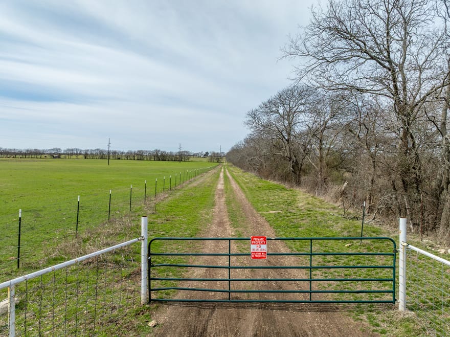325 Hcr 4264, Hillsboro, Texas
