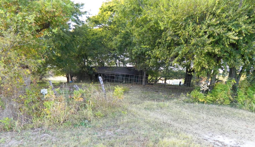 6323 Fm 896 Highway, Bonham, Texas