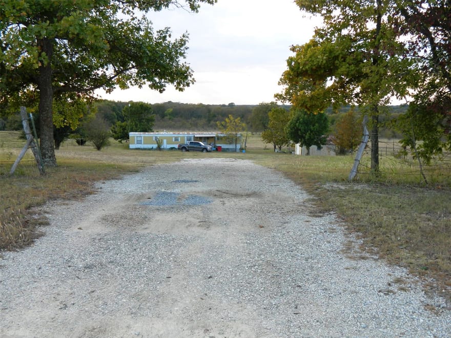 6323 Fm 896 Highway, Bonham, Texas