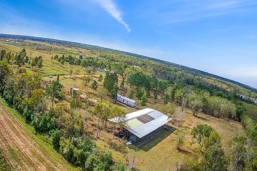 695 Private Road 489, Dayton, Texas