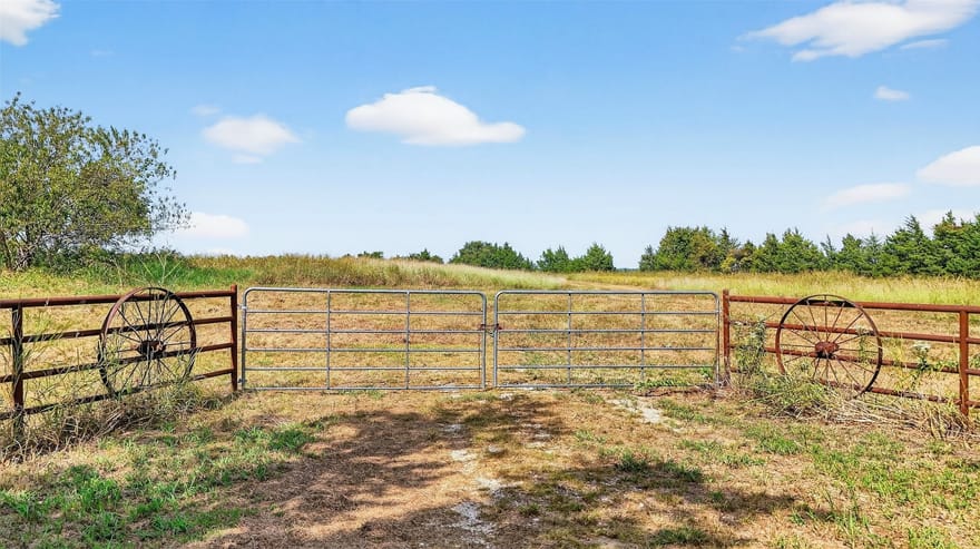 22.278 Acres Baker Ridge Road, Sherman, Texas