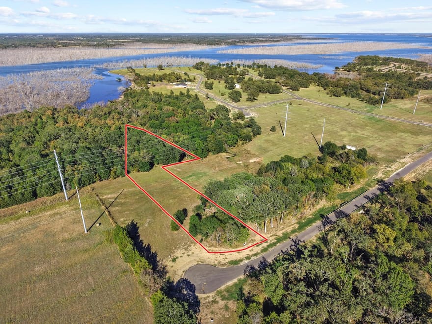425 Wildflower Way, Dodd City, Texas