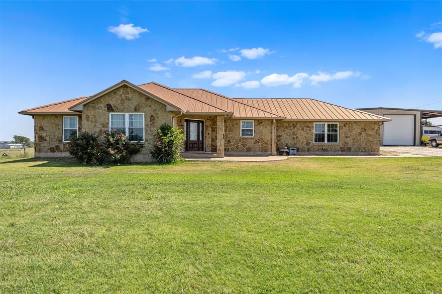 16101 Dove Road, Moody, Texas