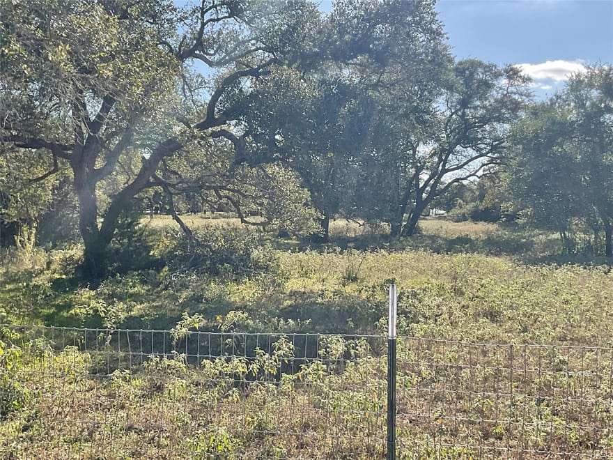 389 Hausmann Road, Cuero, Texas
