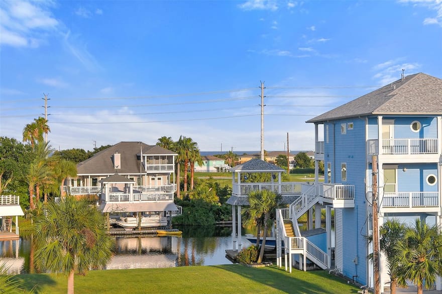 13338 Binnacle Way, Galveston, Texas